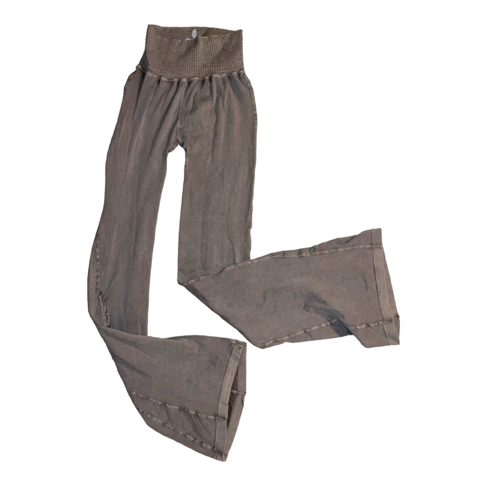 NEW [3-Pc] Free People Movement Good Karma Flare Leggings, & 2 Crop tops - Picture 4 of 6